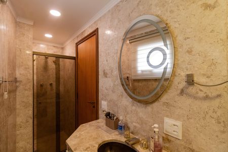 Apartamento à venda com 278m², 4 quartos e 3 vagasBanheiro Social