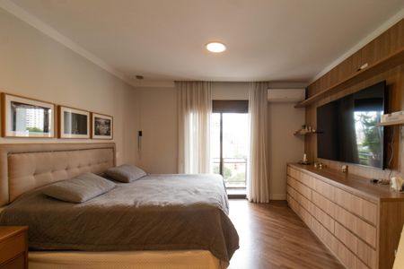 Apartamento à venda com 278m², 4 quartos e 3 vagasQuarto 4 Suíte