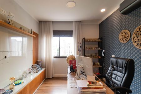 Apartamento à venda com 278m², 4 quartos e 3 vagasQuarto 2