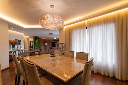 Apartamento à venda com 278m², 4 quartos e 3 vagasSala