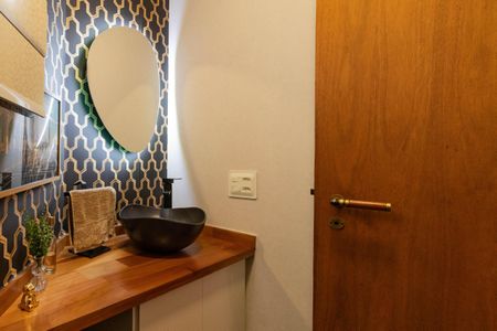 Apartamento à venda com 278m², 4 quartos e 3 vagasLavabo