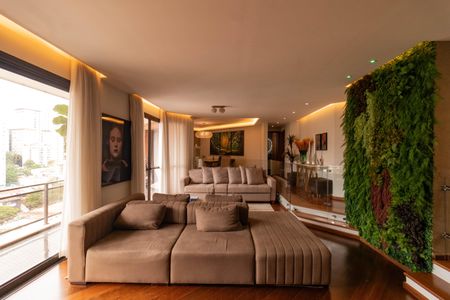 Apartamento à venda com 278m², 4 quartos e 3 vagasSala