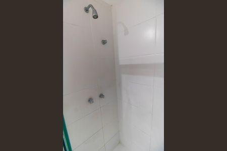 Apartamento à venda com 70m², 2 quartos e 1 vaga Apartamento à venda com 70m², 2 quartos e 1 vagaBanheiro Social