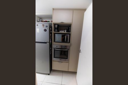 Apartamento à venda com 70m², 2 quartos e 1 vaga Apartamento à venda com 70m², 2 quartos e 1 vagaCozinha e Área de Serviço