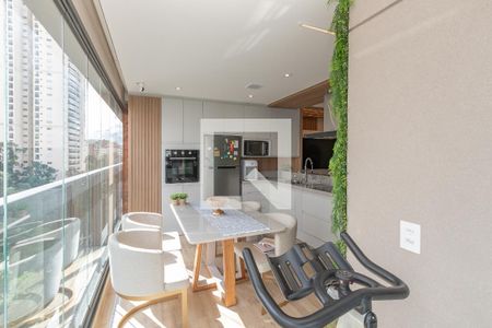 Apartamento à venda com 65m², 2 quartos e 2 vagas Apartamento à venda com 65m², 2 quartos e 2 vagasCozinha