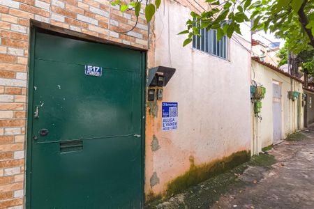 Casa para alugar com 50m², 1 quarto e sem vagaFachada com placa
