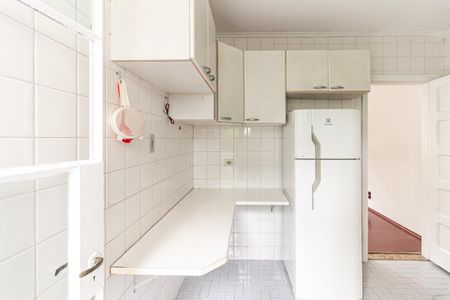 Apartamento à venda com 108m², 2 quartos e 1 vagaCozinha