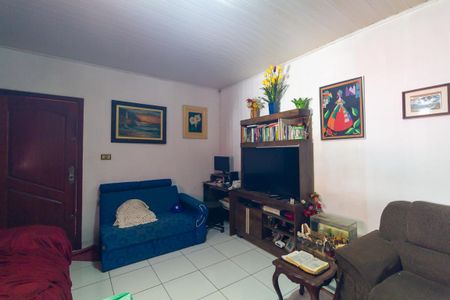 Casa à venda com 128m², 2 quartos e 3 vagas Casa à venda com 128m², 2 quartos e 3 vagasSala