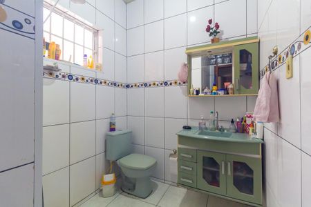 Casa à venda com 128m², 2 quartos e 3 vagas Casa à venda com 128m², 2 quartos e 3 vagasBanheiro