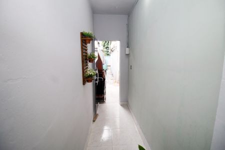 Sala - Acesso de casa para alugar com 1 quarto, 55m² em Vigário Geral, Rio de Janeiro