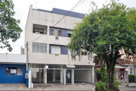 Apartamento à venda com 43m², 1 quarto e 1 vaga Apartamento à venda com 43m², 1 quarto e 1 vagaFachada