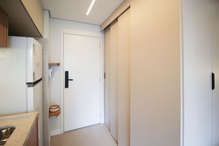 Studio à venda com 30m², 1 quarto e sem vaga Studio à venda com 30m², 1 quarto e sem vagaStudio
