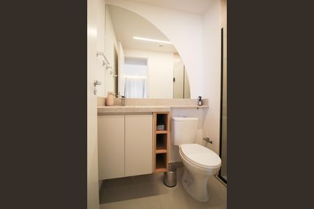 Studio à venda com 30m², 1 quarto e sem vaga Studio à venda com 30m², 1 quarto e sem vagaBanheiro