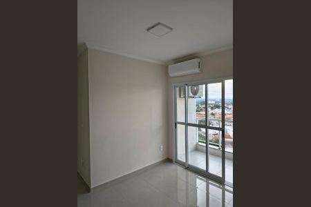 Apartamento para alugar com 3 quartos, 72m² em Centro, Jacareí