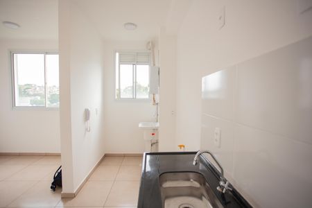 Apartamento para alugar com 32m², 2 quartos e sem vagaCOZINHA E ÁREA DE SERVIÇO