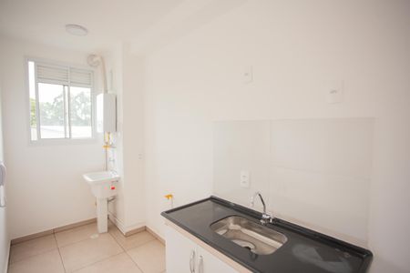 Apartamento para alugar com 32m², 2 quartos e sem vagaCOZINHA E ÁREA DE SERVIÇO