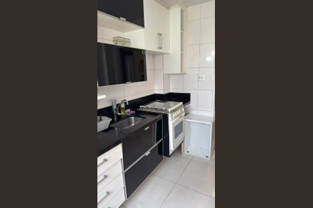 Cozinha de apartamento para alugar com 1 quarto, 38m² em Bela Vista, São Paulo