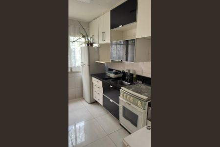 Cozinha de apartamento para alugar com 1 quarto, 38m² em Bela Vista, São Paulo