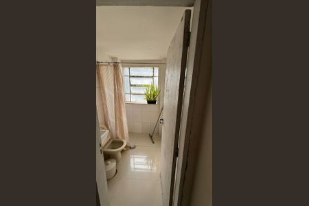 Banheiro de apartamento para alugar com 1 quarto, 38m² em Bela Vista, São Paulo