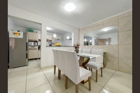 Casa à venda com 179m², 3 quartos e 1 vaga Casa à venda com 179m², 3 quartos e 1 vagaSala de Jantar