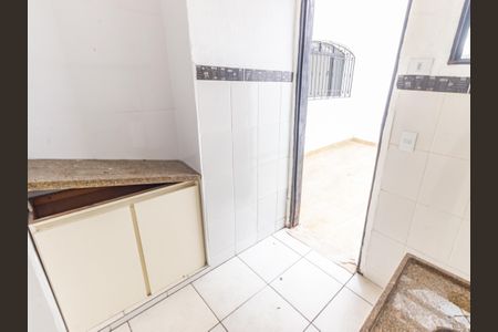 Casa à venda com 100m², 3 quartos e sem vaga Casa à venda com 100m², 3 quartos e sem vagaCozinha