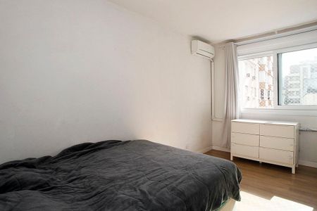 Apartamento à venda com 106m², 3 quartos e 1 vagaQuarto 2 Suíte