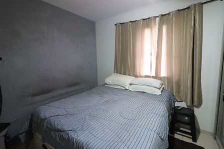 Casa de condomínio à venda com 66m², 2 quartos e 2 vagasQuarto 1