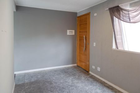 Sala de apartamento para alugar com 2 quartos, 42m² em Jardim Guilhermino, Guarulhos