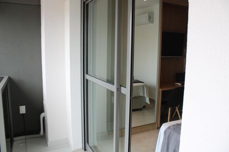 Studio para alugar com 30m², 1 quarto e sem vagaVaranda