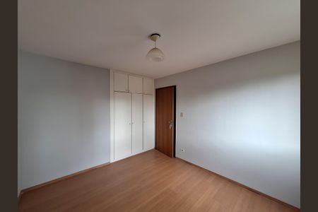 Apartamento para alugar com 120m², 3 quartos e 1 vagaQuarto 2