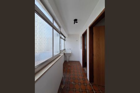 Apartamento para alugar com 120m², 3 quartos e 1 vagaÁrea de Serviço