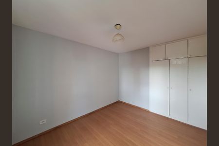 Apartamento para alugar com 120m², 3 quartos e 1 vagaQuarto 2