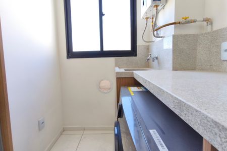 Apartamento para alugar com 44m², 2 quartos e 1 vagaÁrea de Serviço