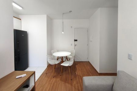 Apartamento para alugar com 44m², 2 quartos e 1 vagaSala