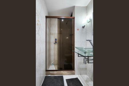 Apartamento para alugar com 90m², 2 quartos e 1 vaga Apartamento para alugar com 90m², 2 quartos e 1 vagaBanheiro Social