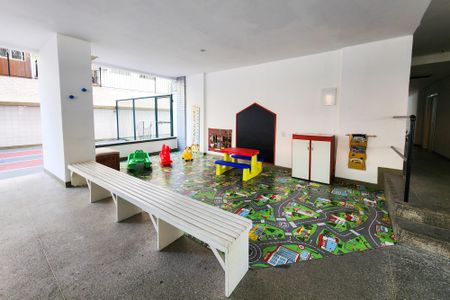 Apartamento para alugar com 90m², 2 quartos e 1 vaga Apartamento para alugar com 90m², 2 quartos e 1 vagaÁrea Comum