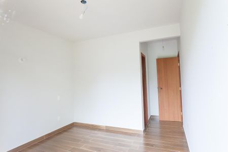 Casa de condomínio à venda com 165m², 3 quartos e 1 vagasuite 1