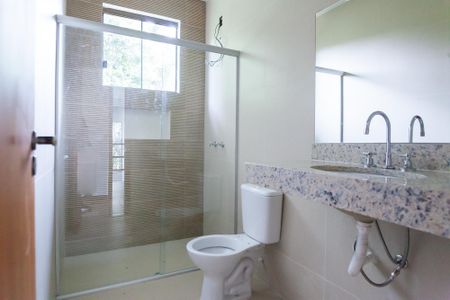 Casa de condomínio à venda com 165m², 3 quartos e 1 vagaBanheiro da Suíte 1