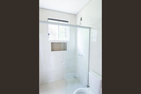 Casa de condomínio à venda com 165m², 3 quartos e 1 vagaBanheiro Social