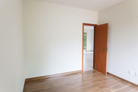 quarto 1 de casa de condomínio à venda com 3 quartos, 165m² em Casa Branca, Brumadinho