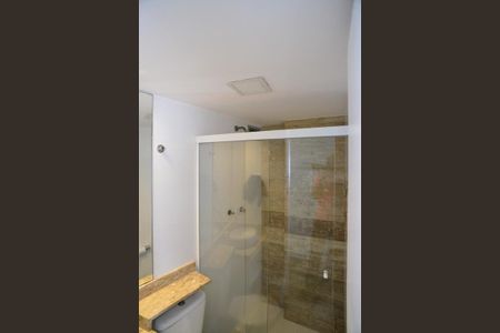 Apartamento para alugar com 90m², 2 quartos e 2 vagasBanheiro da Social