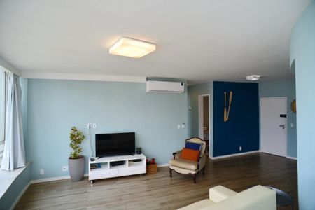 Apartamento para alugar com 90m², 2 quartos e 2 vagasSala