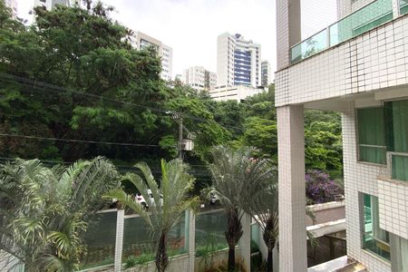 Apartamento à venda com 96m², 3 quartos e 2 vagasVista do Quarto 2