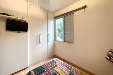 Apartamento à venda com 96m², 3 quartos e 2 vagasQuarto 3