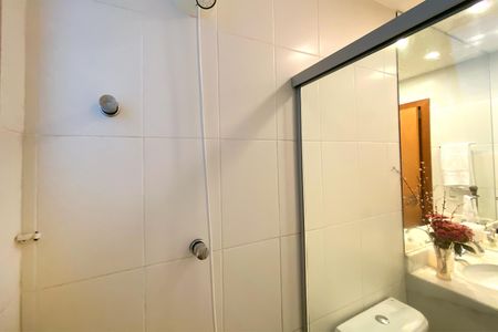 Apartamento à venda com 96m², 3 quartos e 2 vagasBanheiro