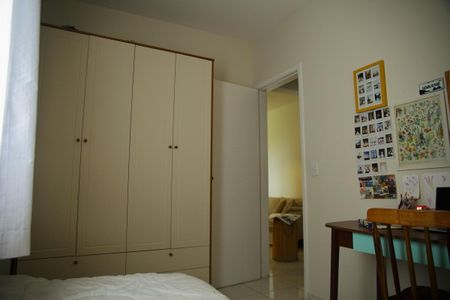 Apartamento à venda com 67m², 2 quartos e 1 vagaQuarto 2
