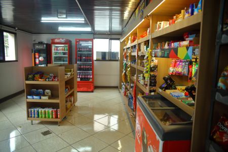 Apartamento à venda com 67m², 2 quartos e 1 vagaMini mercado 