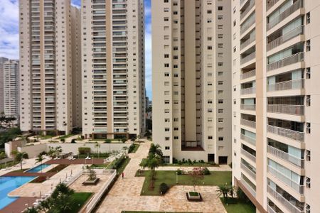 Apartamento à venda com 123m², 3 quartos e 2 vagasQuarto 2 Vista 