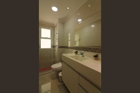 Apartamento à venda com 123m², 3 quartos e 2 vagasBanheiro Social