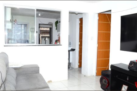 Casa para alugar com 60m², 2 quartos e 1 vagaSala